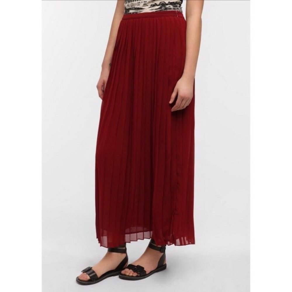 Sparkle & Fade Pleated Red Chiffon Maxi Skirt, 2